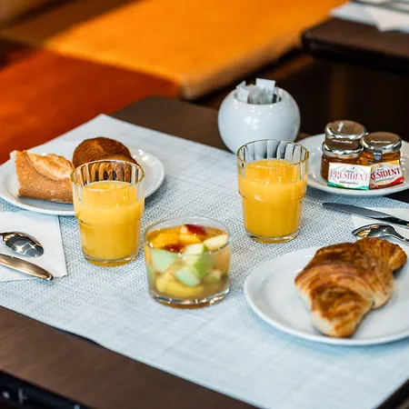 Hotel Pavillon Opéra Grands Boulevards 3*