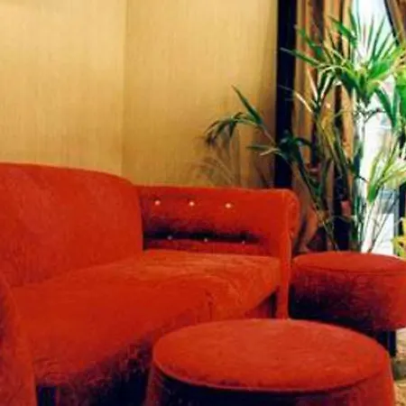 Hotel Pavillon Opéra Grands Boulevards 3*