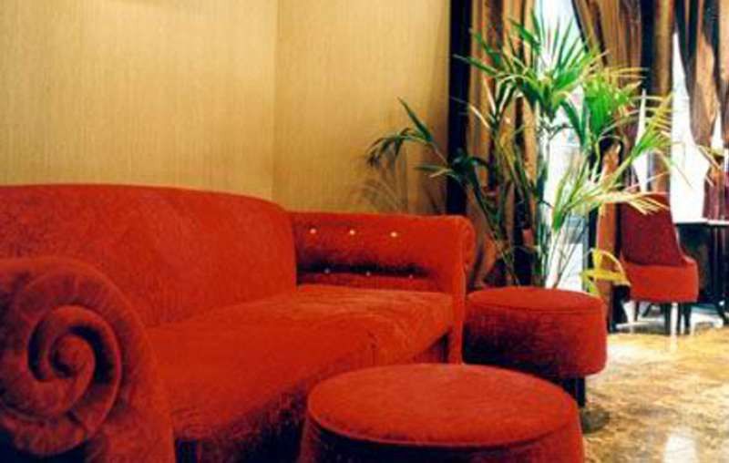 Hotel Pavillon Opera Grands Boulevards 3*